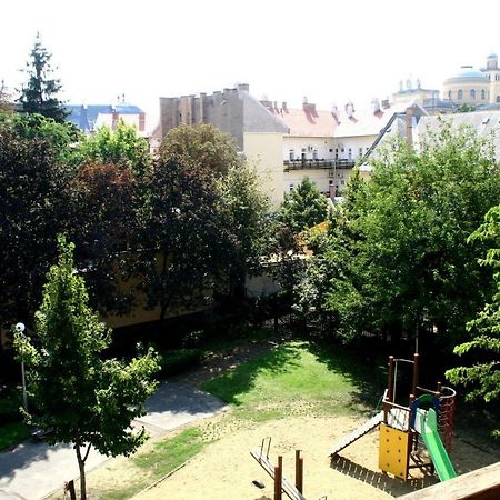 F&M Apartman Эгер Экстерьер фото