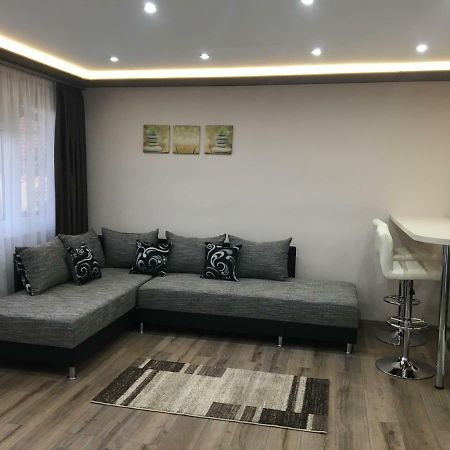F&M Apartman Эгер Экстерьер фото