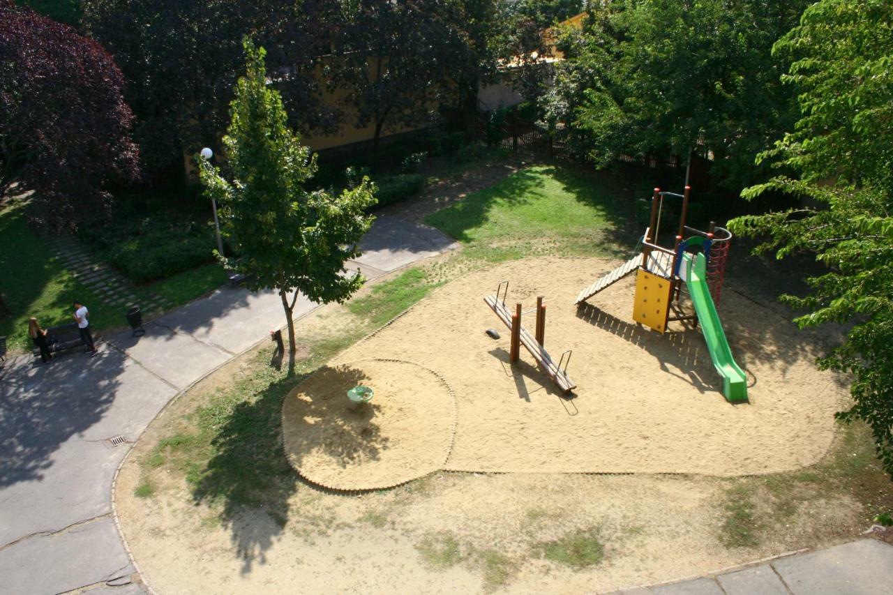 F&M Apartman Эгер Экстерьер фото