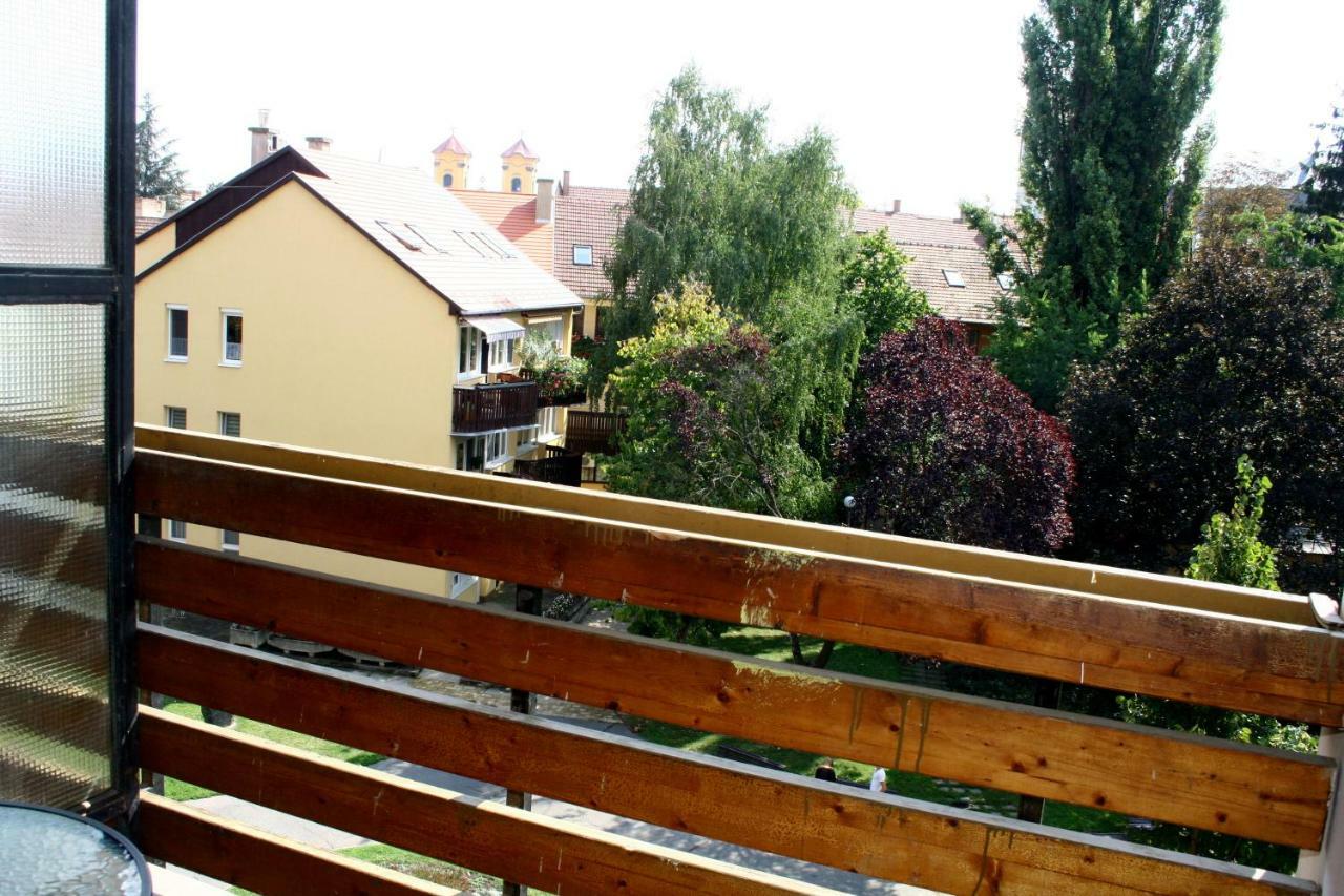F&M Apartman Эгер Экстерьер фото